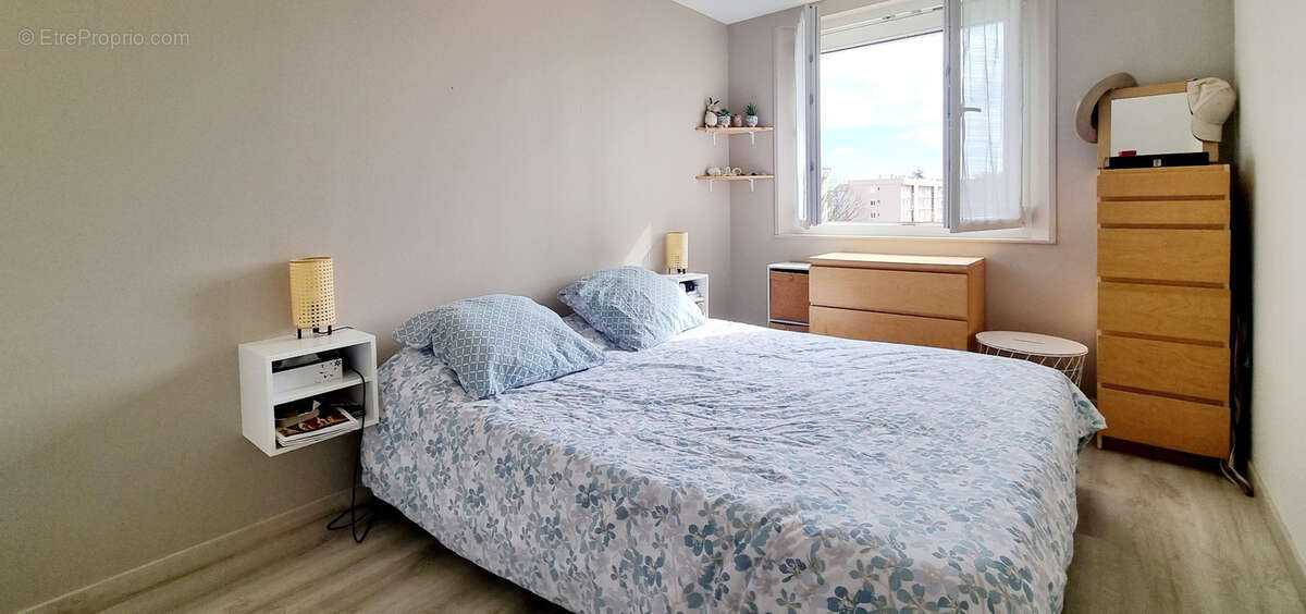 Appartement type 4, très lumineux avec garage et balcon - à Guilherand-Granges - photo 6