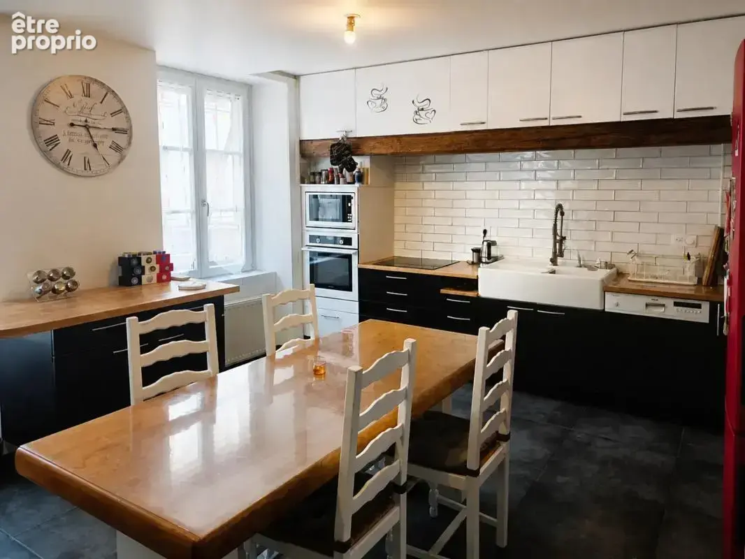 Appartement de 5 pièces de 188 m² à Montbéliard - photo 6