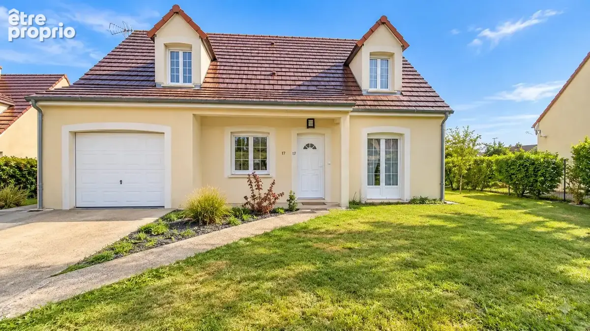 Maison 5 pièces 112 m² à vendre à Orgeres-En-Beauce (28140) - photo 1