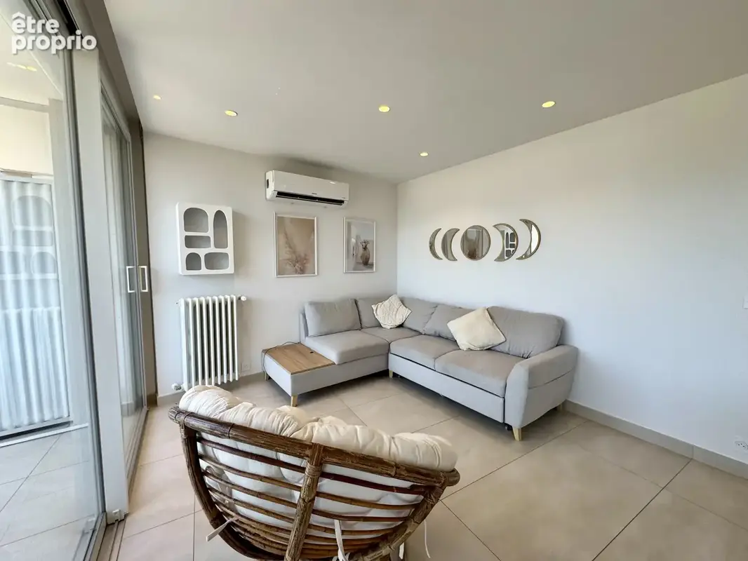 Appartement T4 lumineux avec balcon, cave et garage - Vue montagne - photo 9