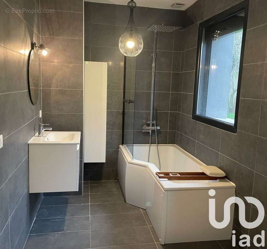 Photo 9 - Maison à GREASQUE