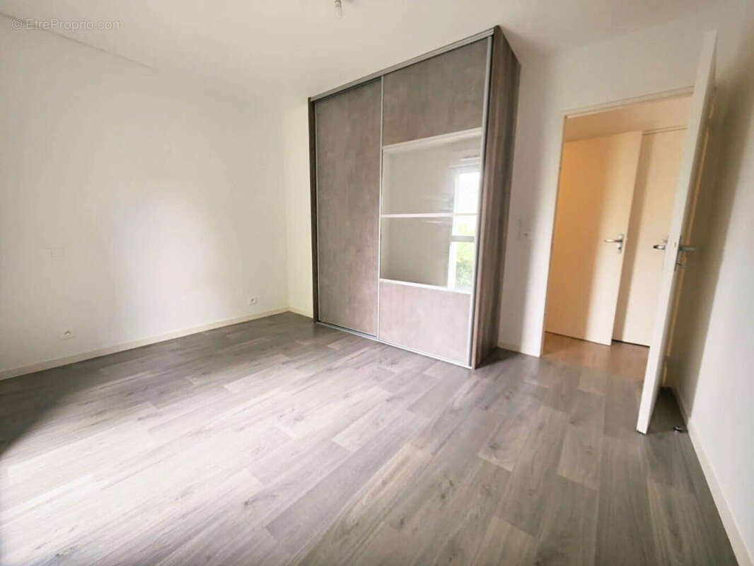 Appartement à LE RHEU