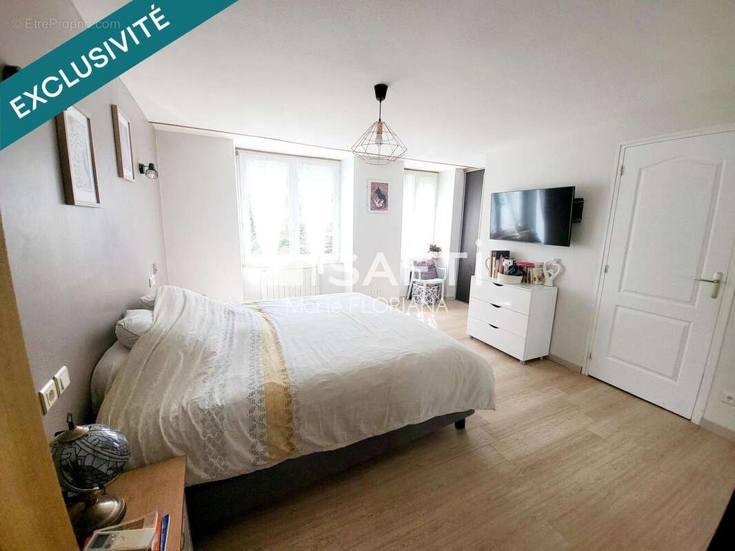 Photo 8 - Maison à VAUX-LES-SAINT-CLAUDE