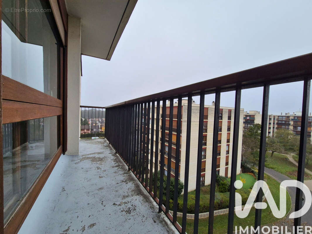 Photo 6 - Appartement à RIS-ORANGIS