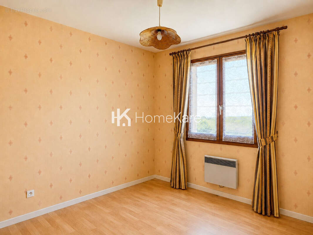 Maison 171 m² à Lagardelle-Sur-Leze  - photo 7