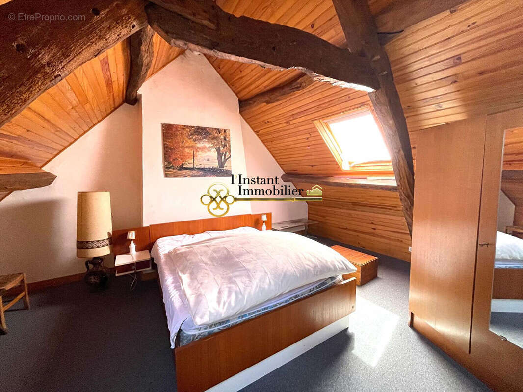 Maison à SAINT-JEAN-DU-DOIGT