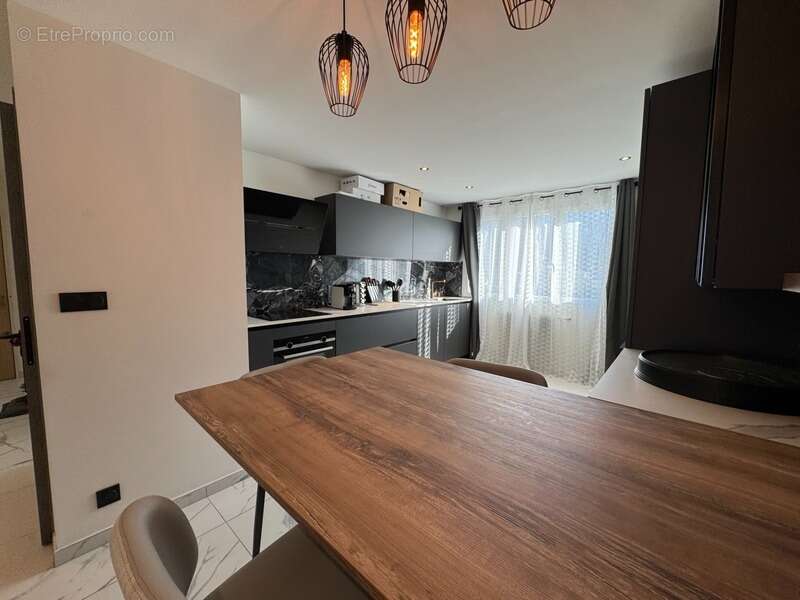 Appartement à BASSENS