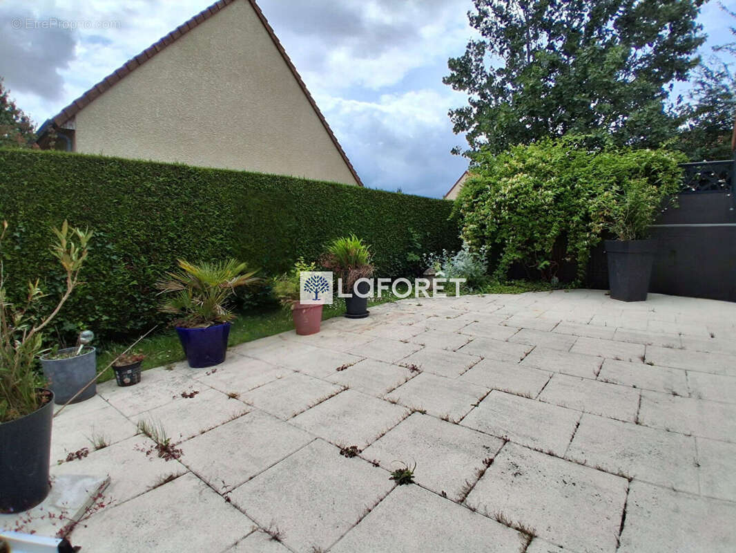 Maison Grentheville 7 pièce(s) 205 m2 - photo 12
