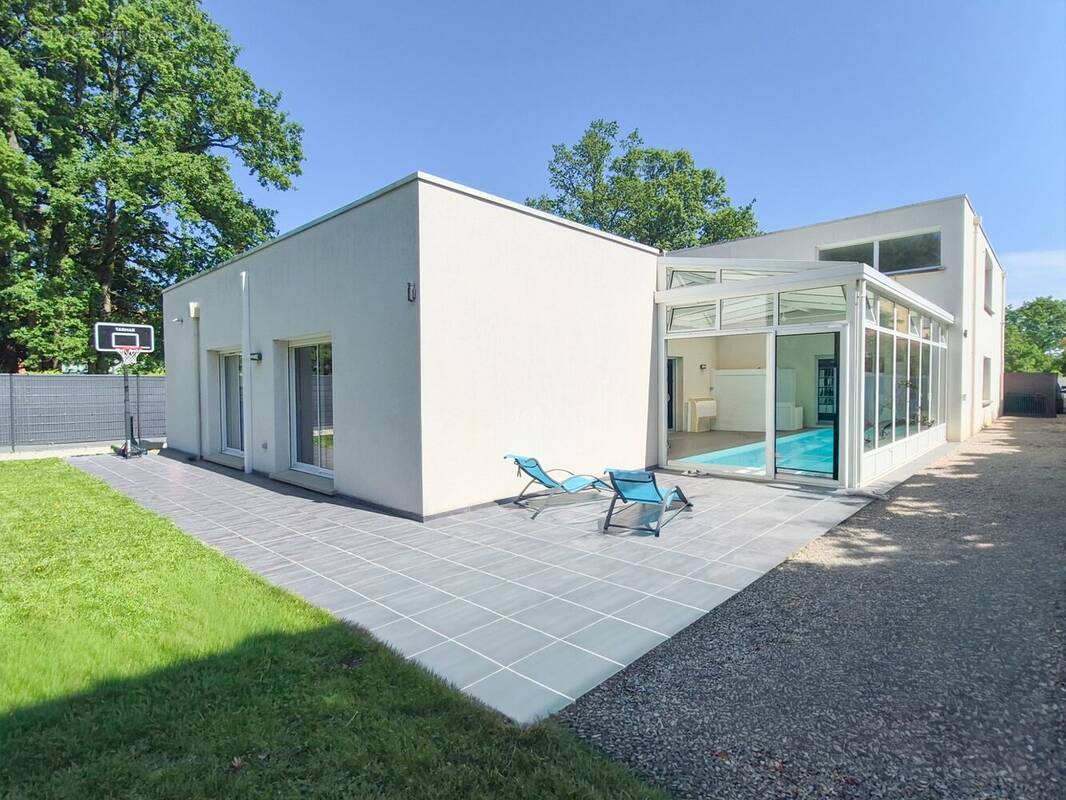 Maison à MONTLHERY