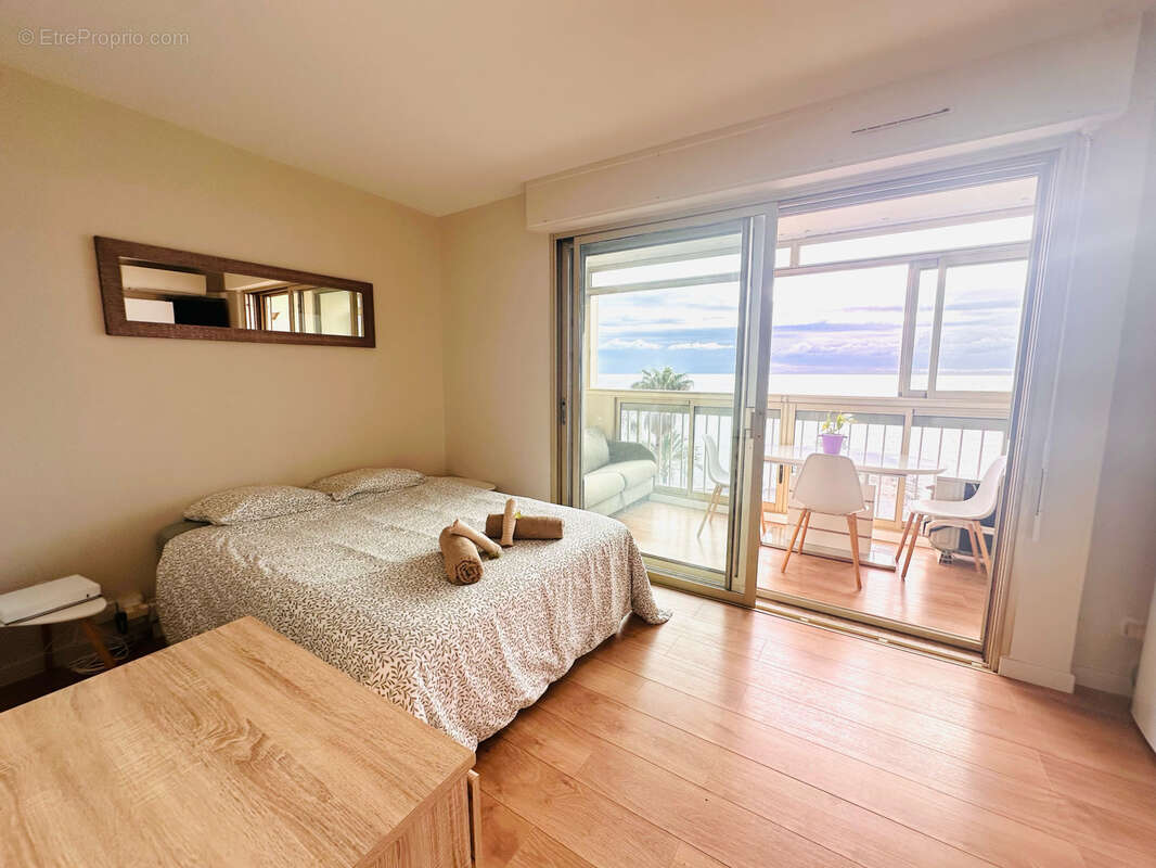 Appartement à CAGNES-SUR-MER