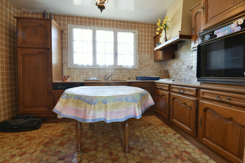 Maison 350 m² à Saint-Mars-D'egrenne  - photo 24