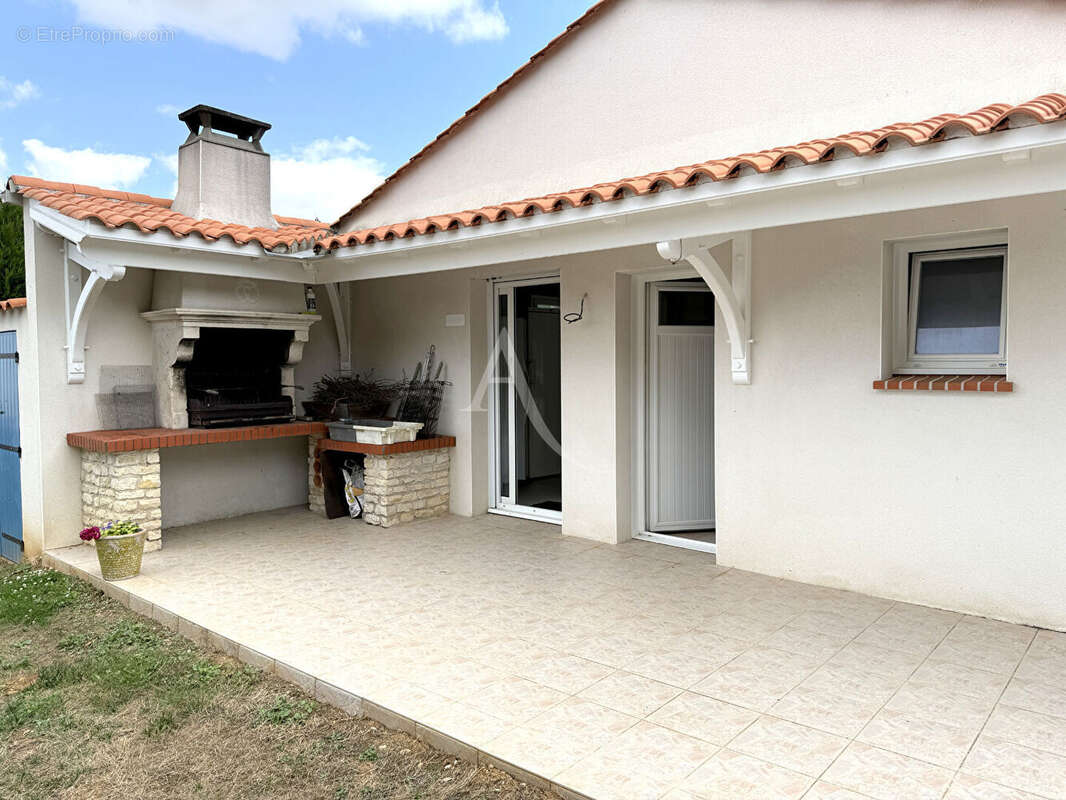 Maison Saint Benoist Sur Mer 4 chambres + piscine et dépendance - photo 12