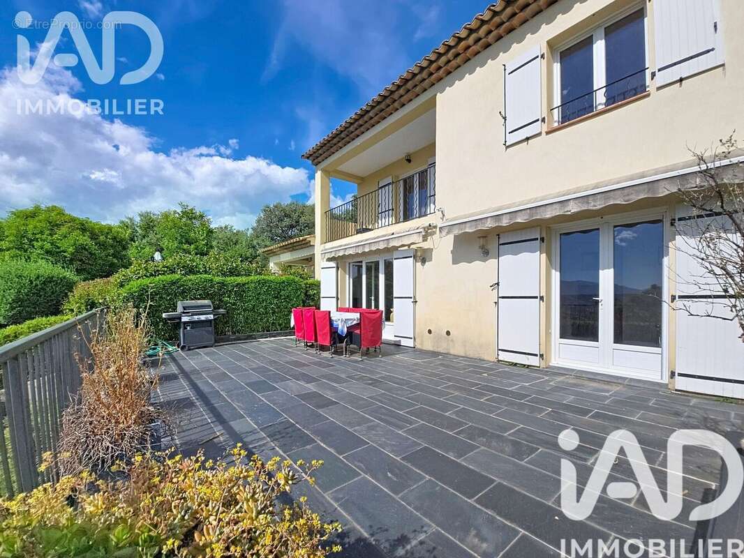 Photo 2 - Appartement à MONTAUROUX