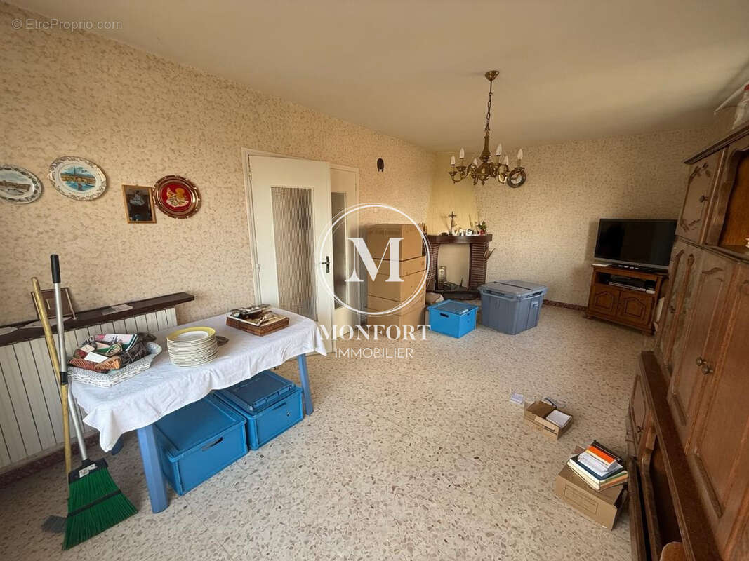 Beaupuy : maison à rénover sur terrain piscinable - photo 3