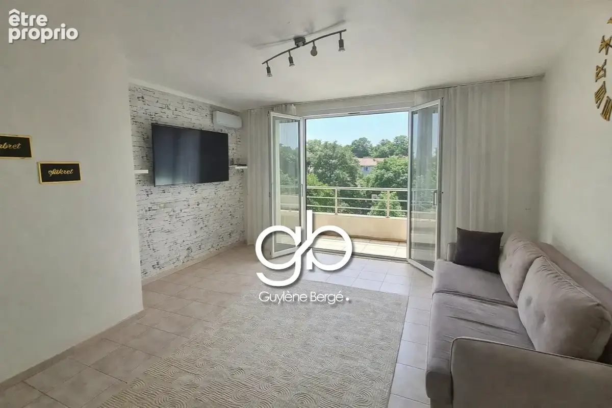 T4 traversant - terrasse 11 m2 - parking sécurisé - calme - lumineux - tram astruc - investissement locatif - rentabilité 6,59%  - photo 2
