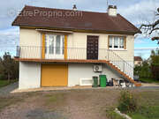 Maison à CERCY-LA-TOUR