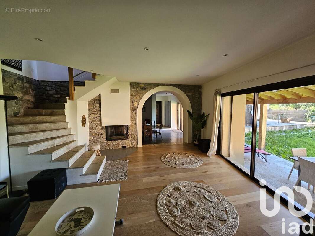 Photo 3 - Maison à SAINT-APOLLINAIRE