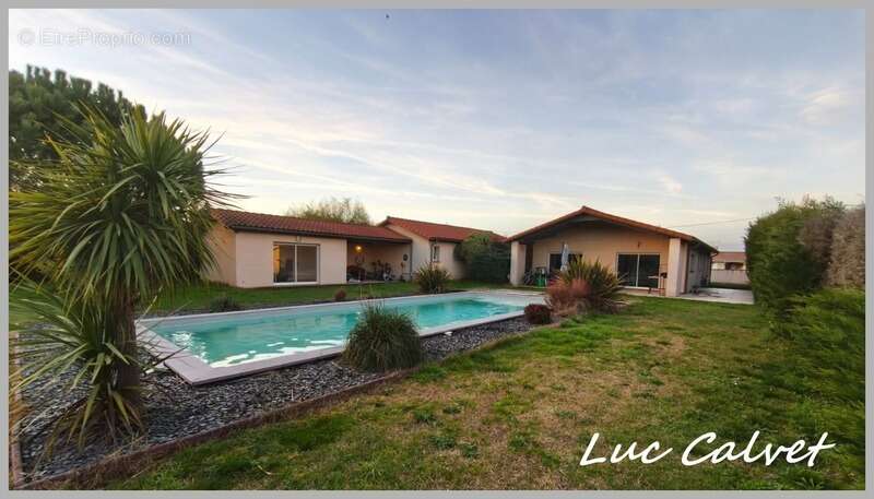 Maison à GIROUSSENS