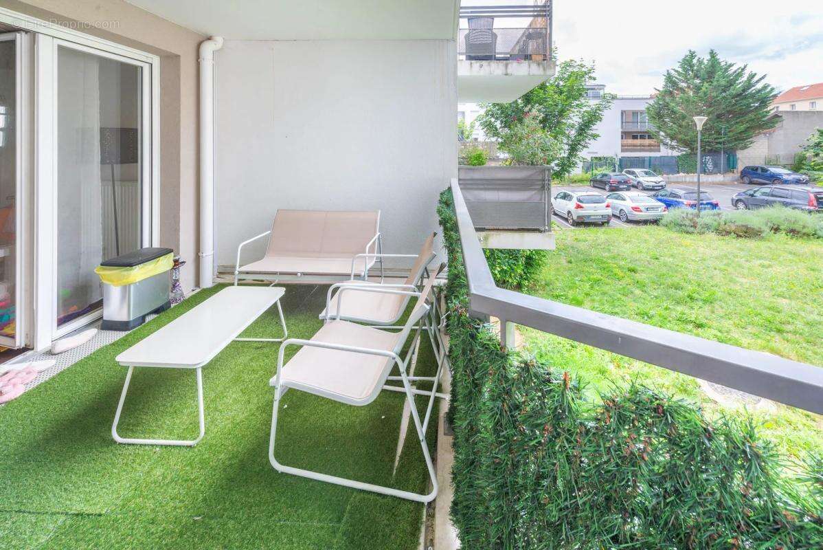 Appartement à CORBEIL-ESSONNES