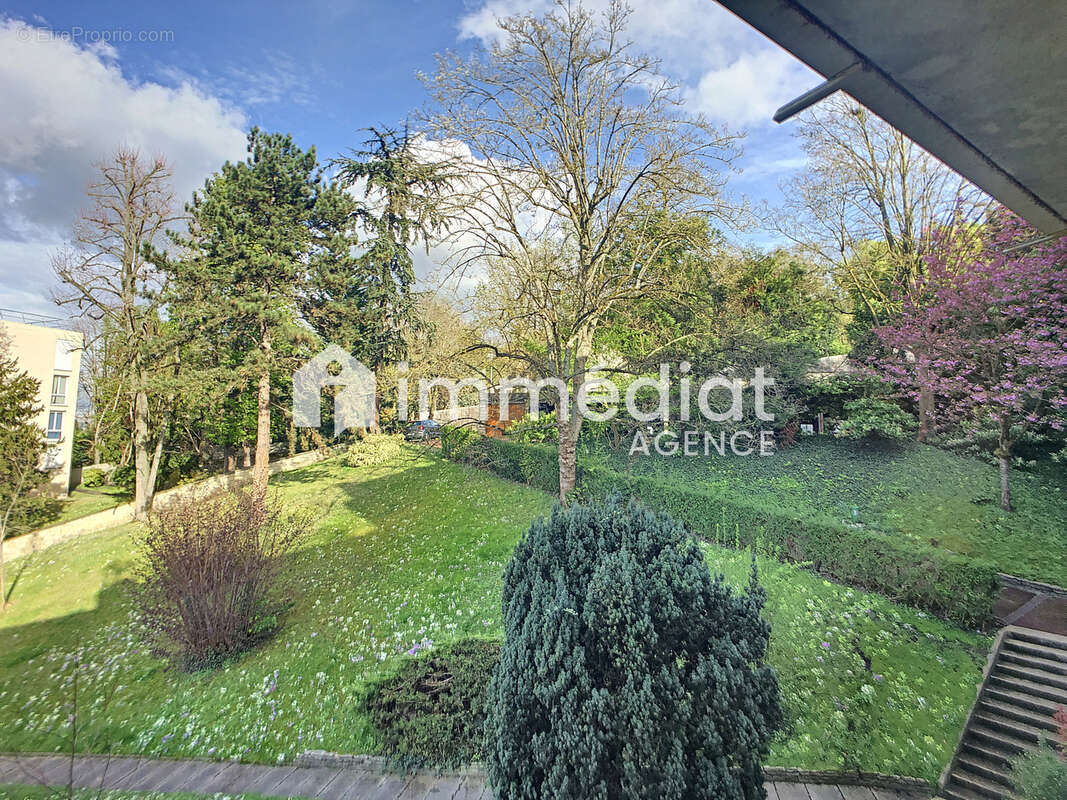 Appartement à RUEIL-MALMAISON