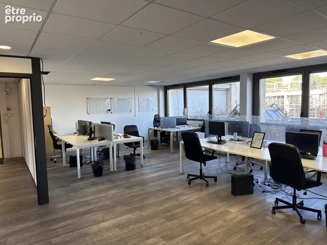 Commerce 300 m² à vendre à Clichy (92110) - photo 4