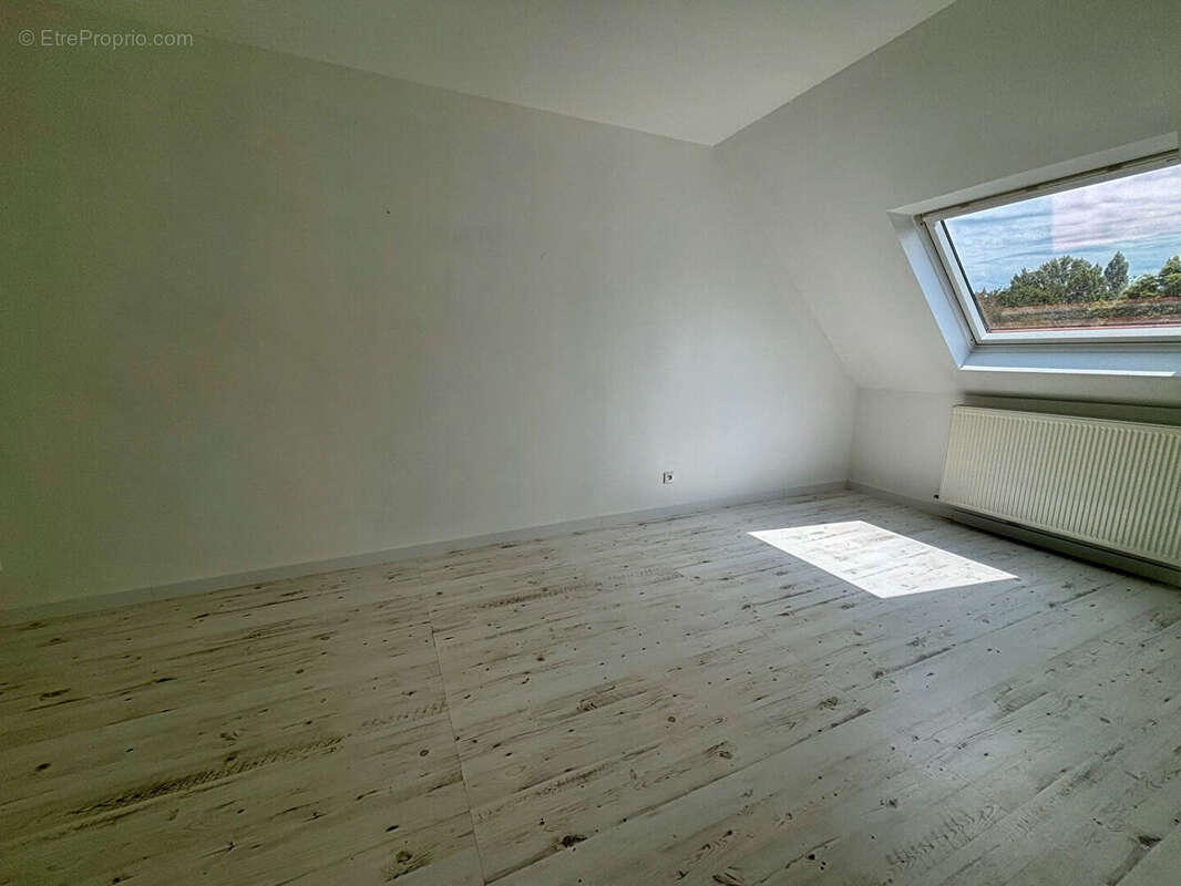 Maison contemporaine à PLEUVEN - photo 10