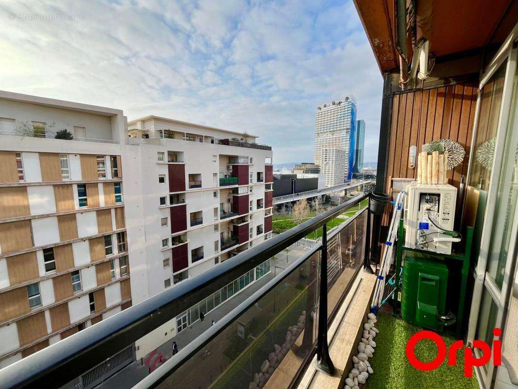 Appartement à MARSEILLE-2E