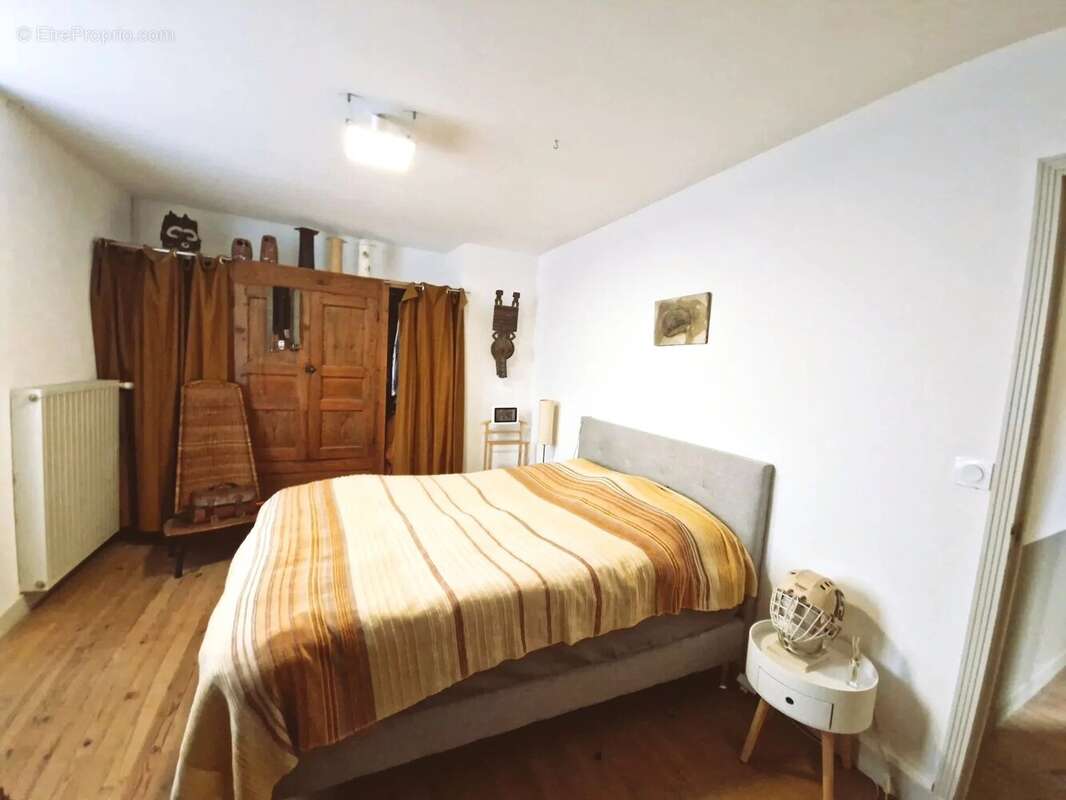 Maison à SAINT-ANDRE-DE-NAJAC