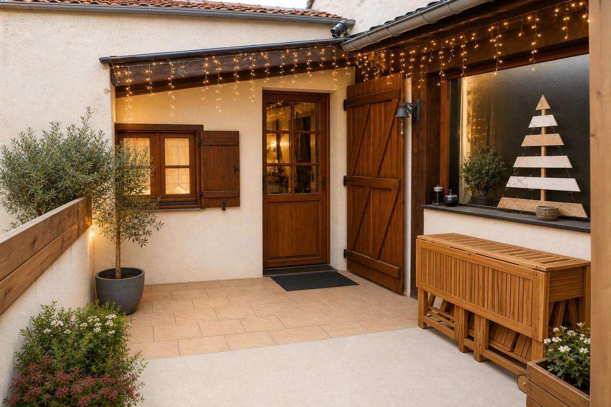 La Llagonne – Maison rénovée avec T2 loué - photo 3