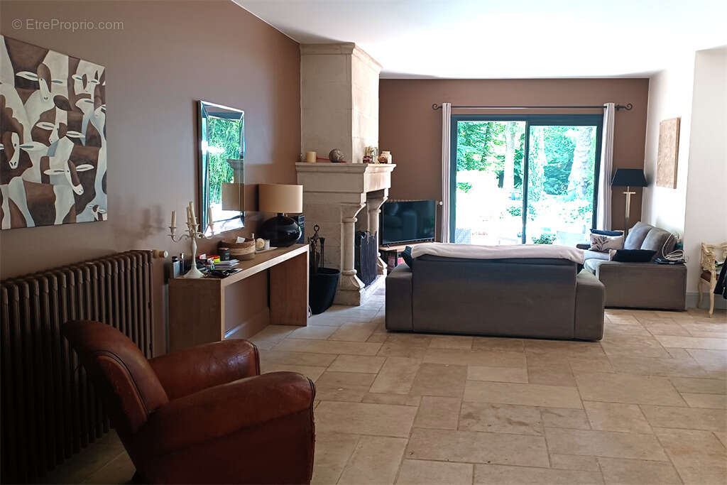 Maison à MONTBAZON