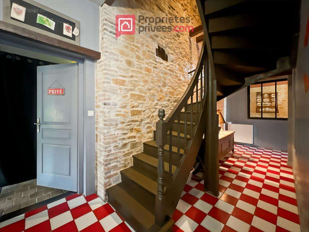 Maison à MARTIGNE-FERCHAUD