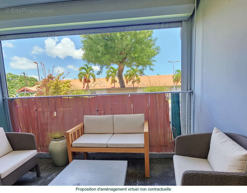 Appartement à BAIE-MAHAULT
