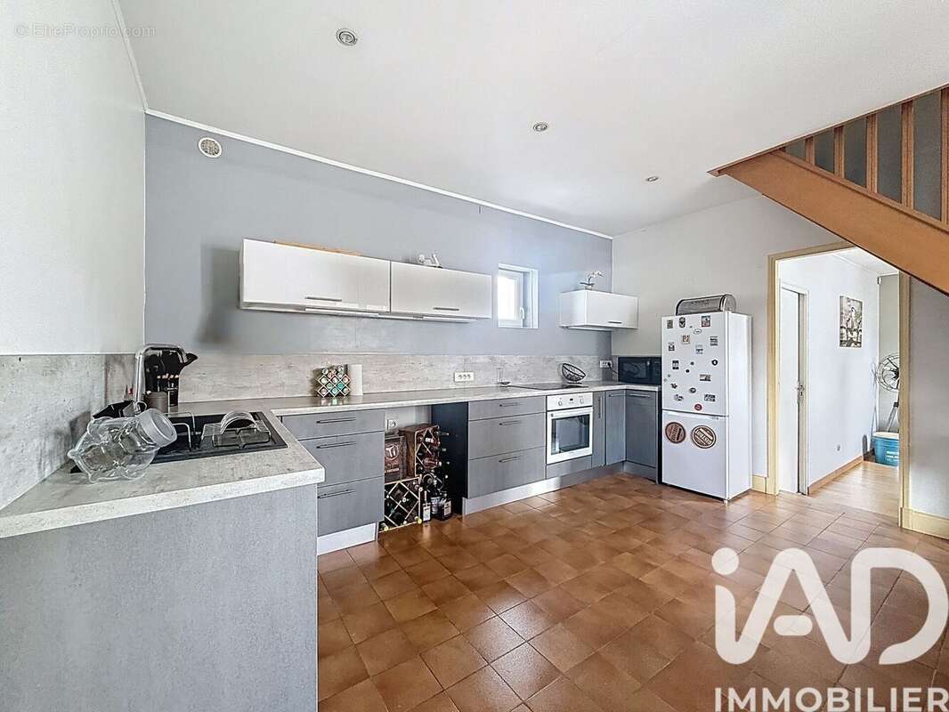 Photo 2 - Appartement à CHOISY-LE-ROI