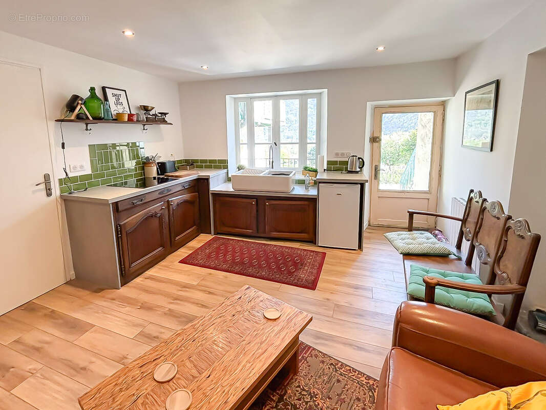 Maison à SAINT-PAUL-SUR-ISERE