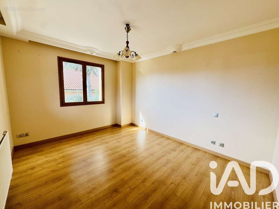 Photo 4 - Maison à SAINT-PRIEST-EN-JAREZ