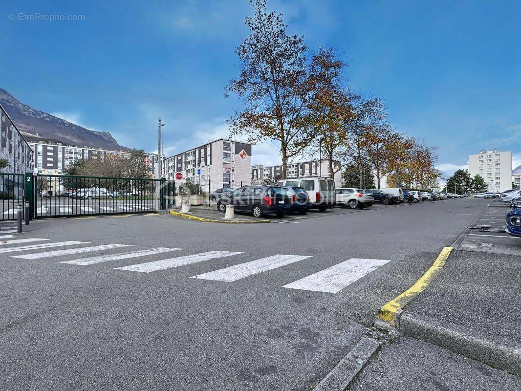 Appartement à ECHIROLLES