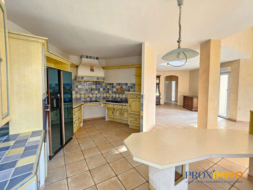 Maison 156 m² à La Frette  - photo 4