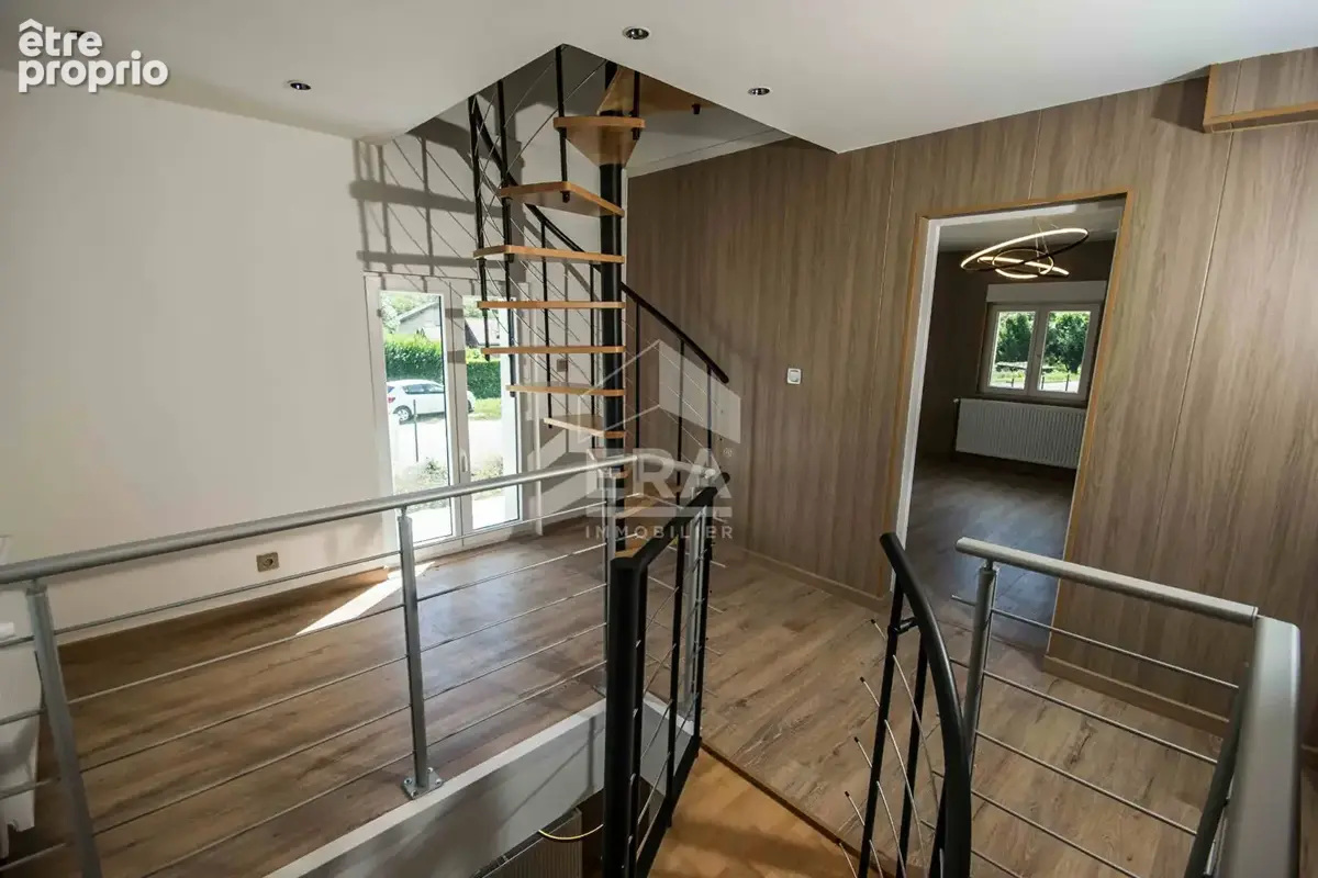 Maison 295m² à marignier - photo 6