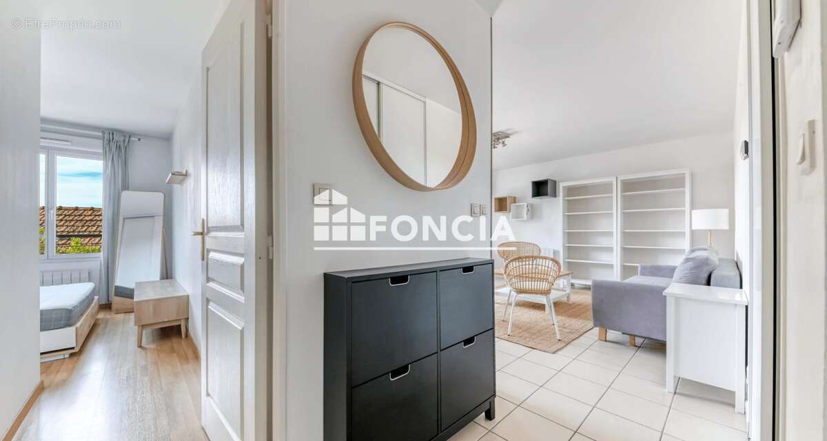 Appartement à VAULX-EN-VELIN
