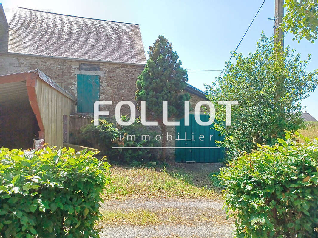 Maison à AUCEY-LA-PLAINE