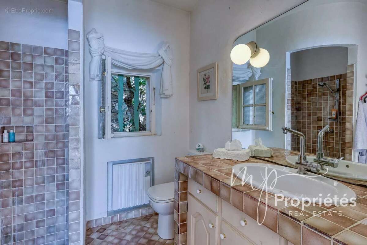 Maison à LE LAVANDOU