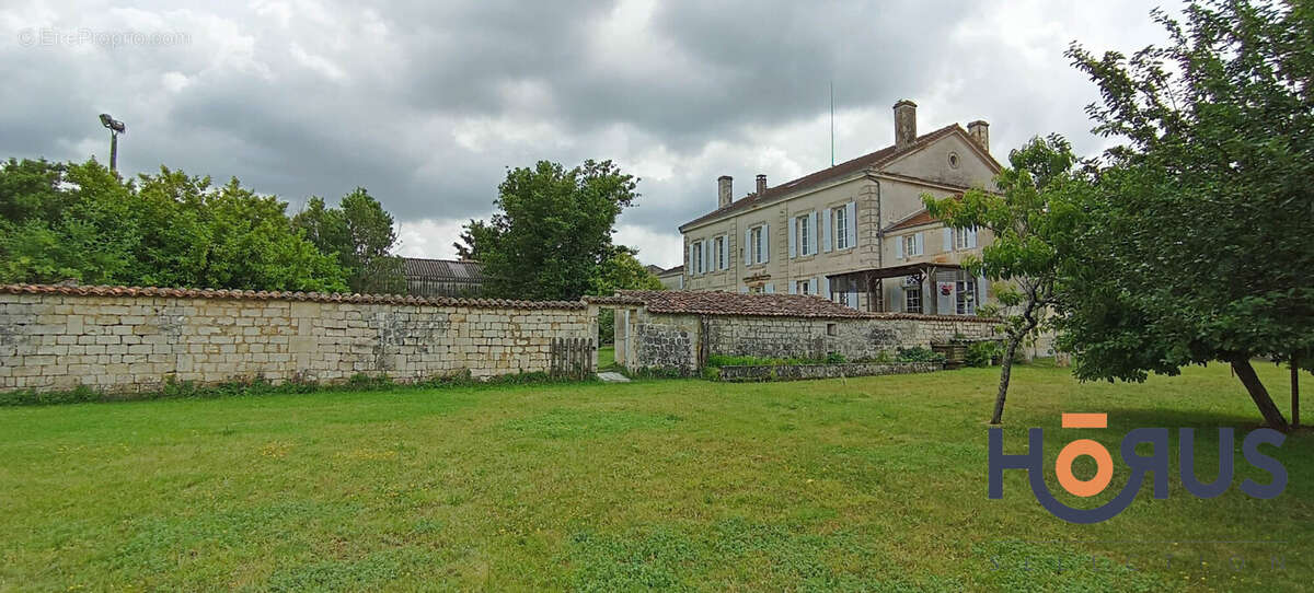 Maison à TESSON