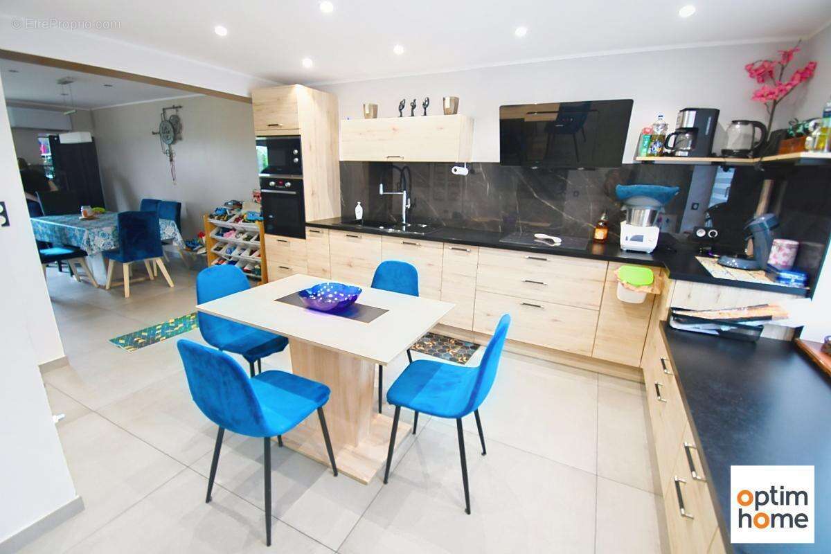 Exclusivité – Sympathique maison familiale de 177 m² – 4 chambres – 1 bureau - 2 salles de bain - photo 34