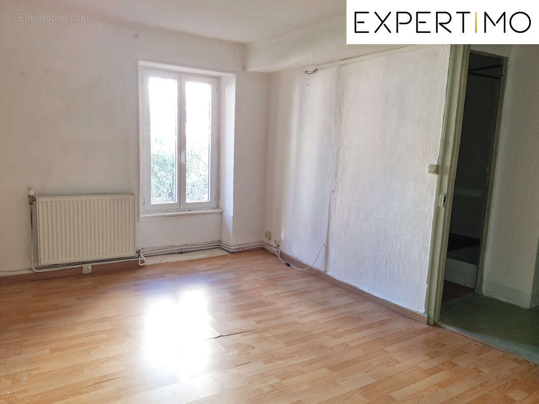 Maison atypique de 100 m2, avec petite cour. - photo 11