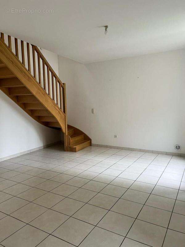 Appartement à LUXEUIL-LES-BAINS