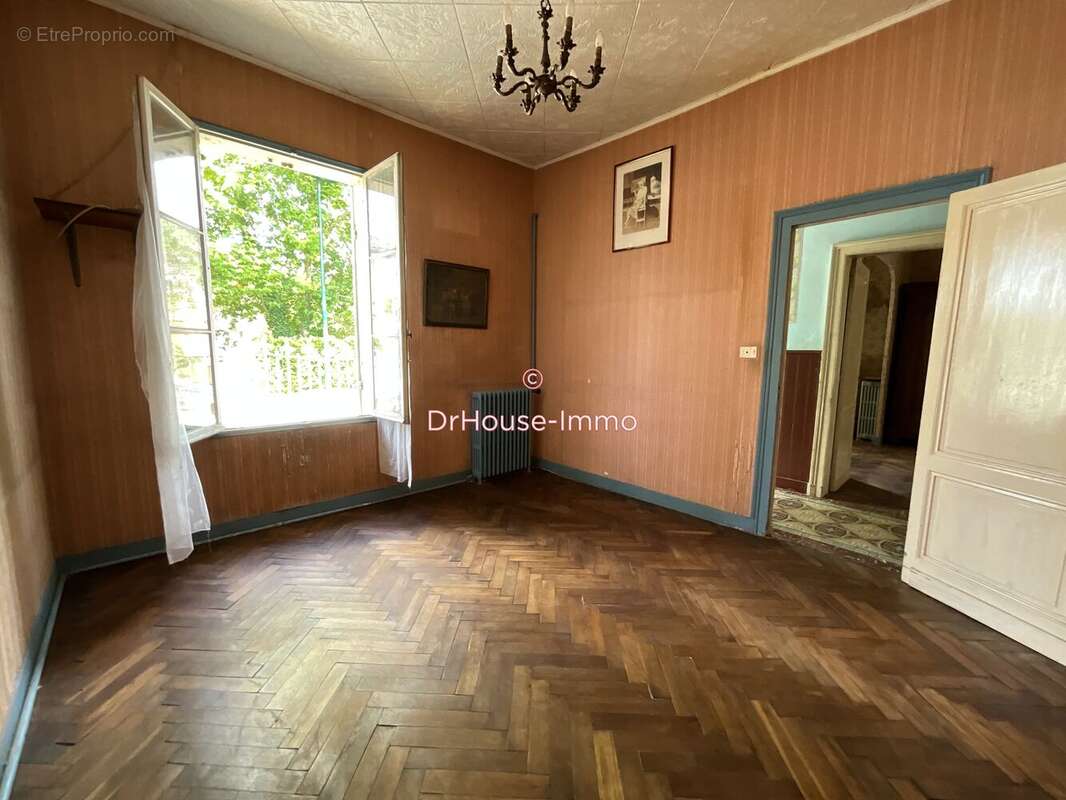 Maison 100 m² à Cantenac  - photo 10