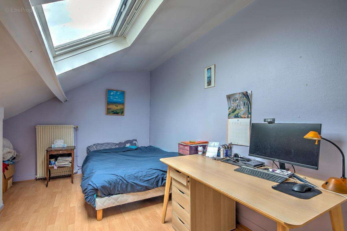 Appartement à MORANGIS