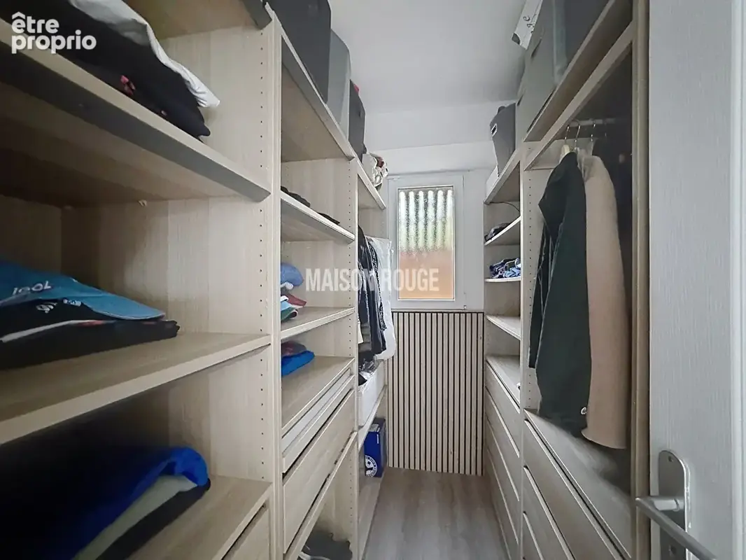 Maison familiale  au calme 4 chambres vie de plain-pied et sous-sol total - photo 16