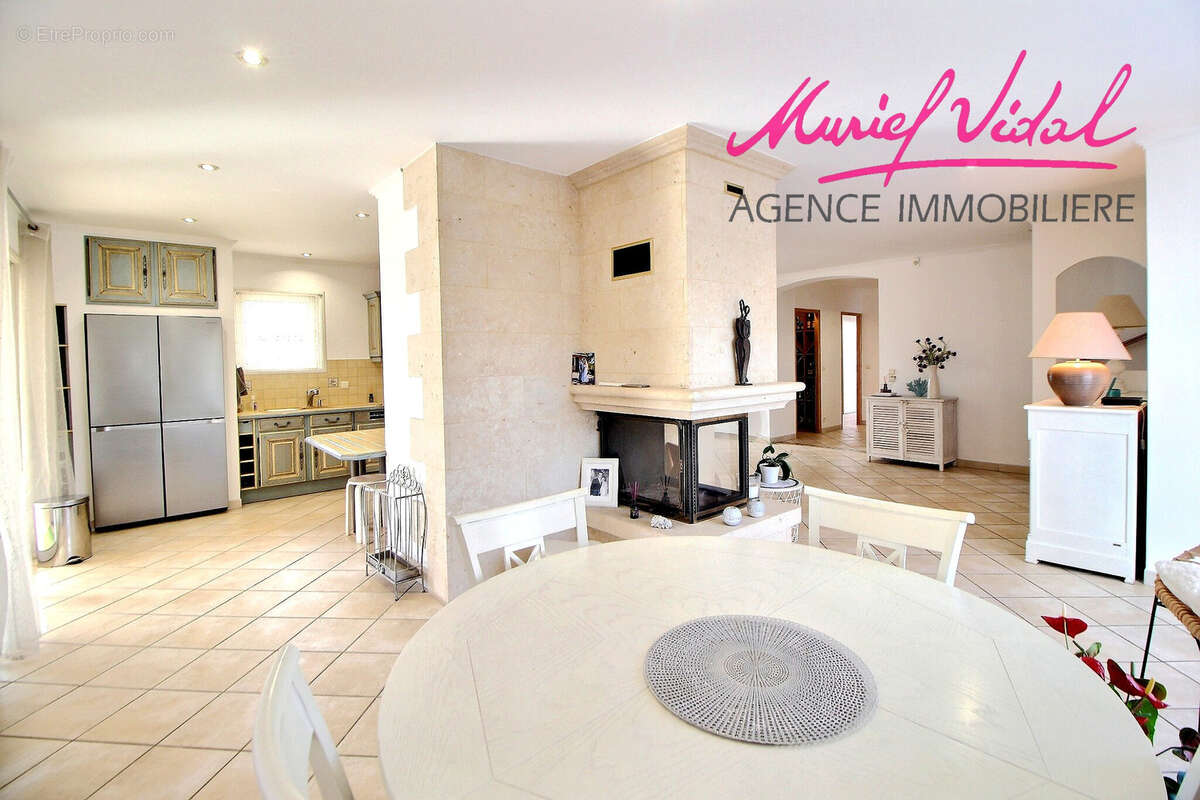 Maison à SAINT-CYPRIEN