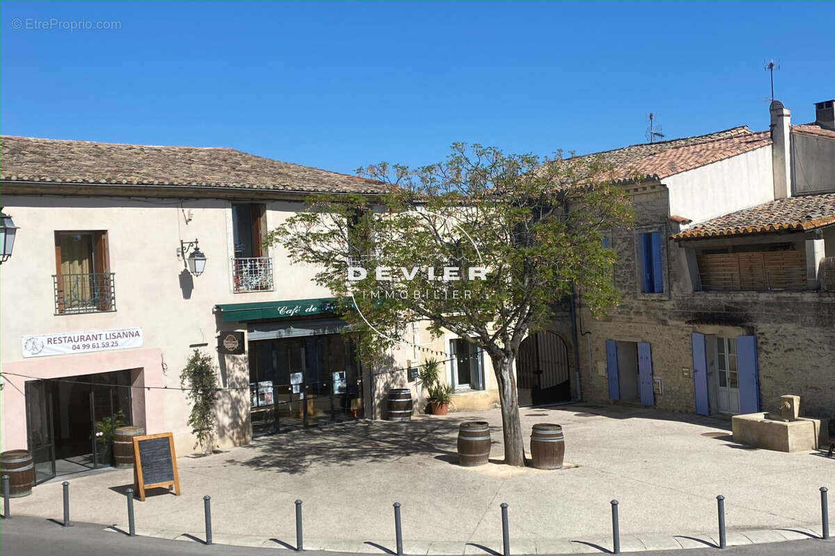 Terrain à SAINT-GENIES-DES-MOURGUES
